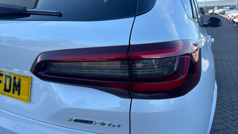 BMW X5 xDrive30d MHT M Sport 5dr Auto Diesel Estate